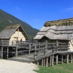 Revine Lago (TV)